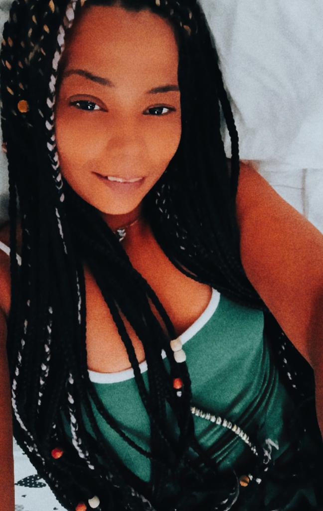 696031304: Chica busca chico en Pontevedra