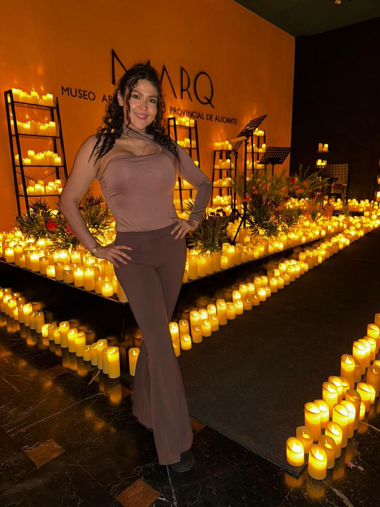 613062074: Chica busca chico en Mallorca