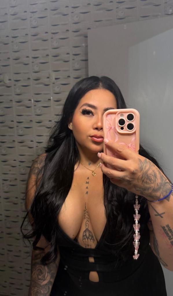 Chica busca chico en Huelva: 