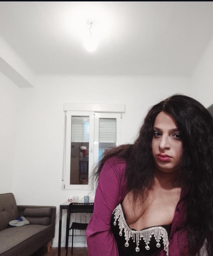 711270140: Travesti en Zaragoza