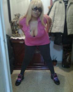 697456866: Chica busca chico en Madrid