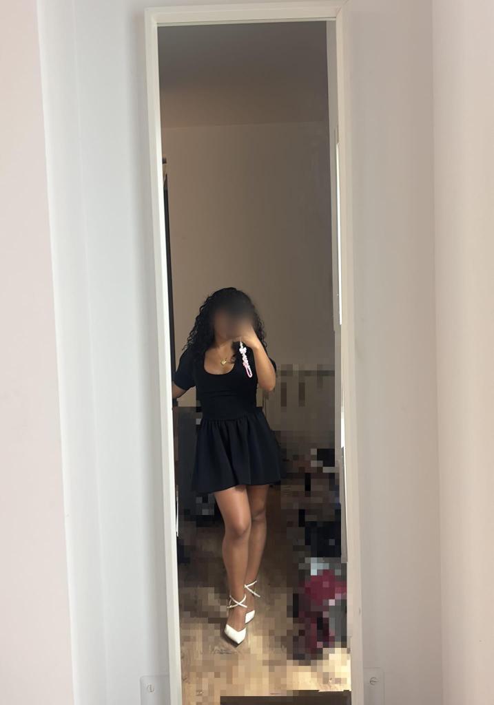 Chica busca chico en Gerona: 