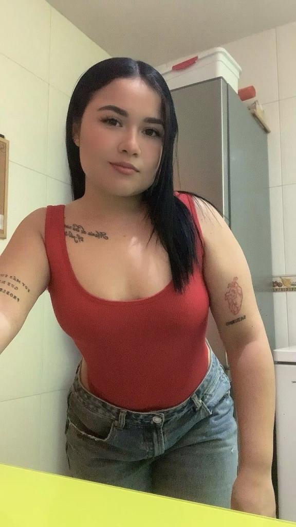 634392585: Chica busca chico en Badajoz