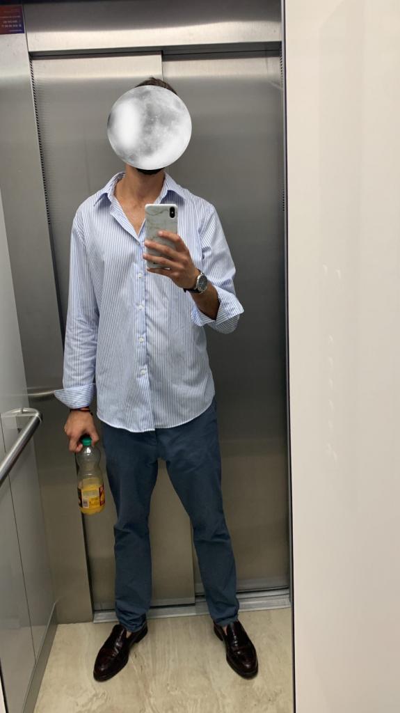 Chico busca chica en Sevilla: 