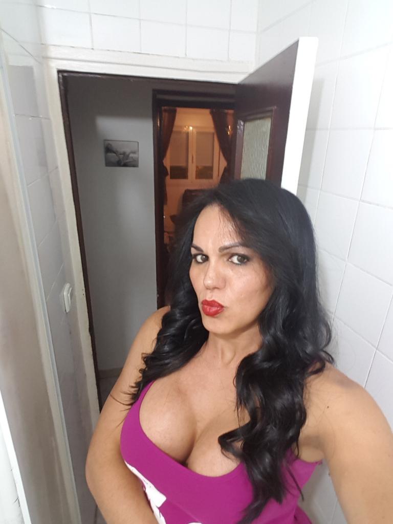 614971316: Travesti en Pontevedra