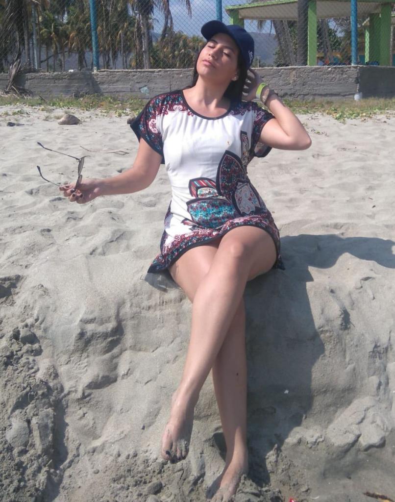 607602421: Chica busca chico en Mallorca