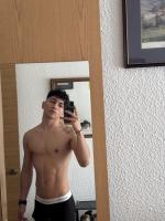 658242000: Chico busca chica en Madrid