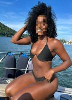 603221025: Chica busca chico en La Coruña