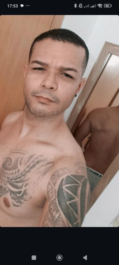 623480788: Chico busca chica en Córdoba