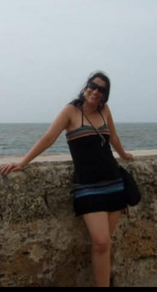 613354838: Chica busca chico en Sevilla