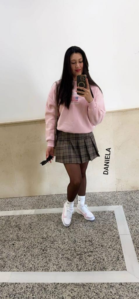 Chica busca chico en Tenerife: 