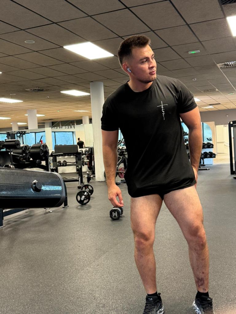 Chico busca chica en Málaga: 