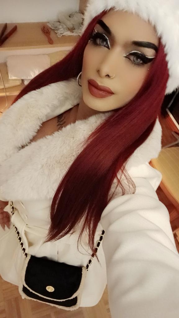 632286243: Transexual en Álava