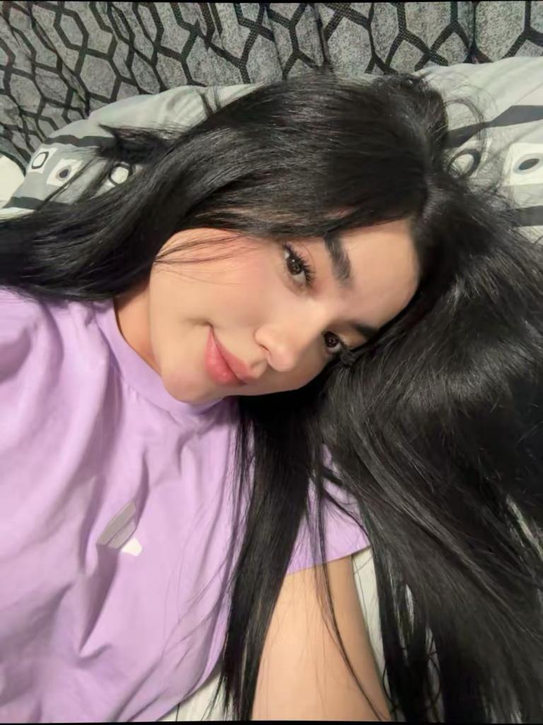 653510661: Chica busca chico en Barcelona