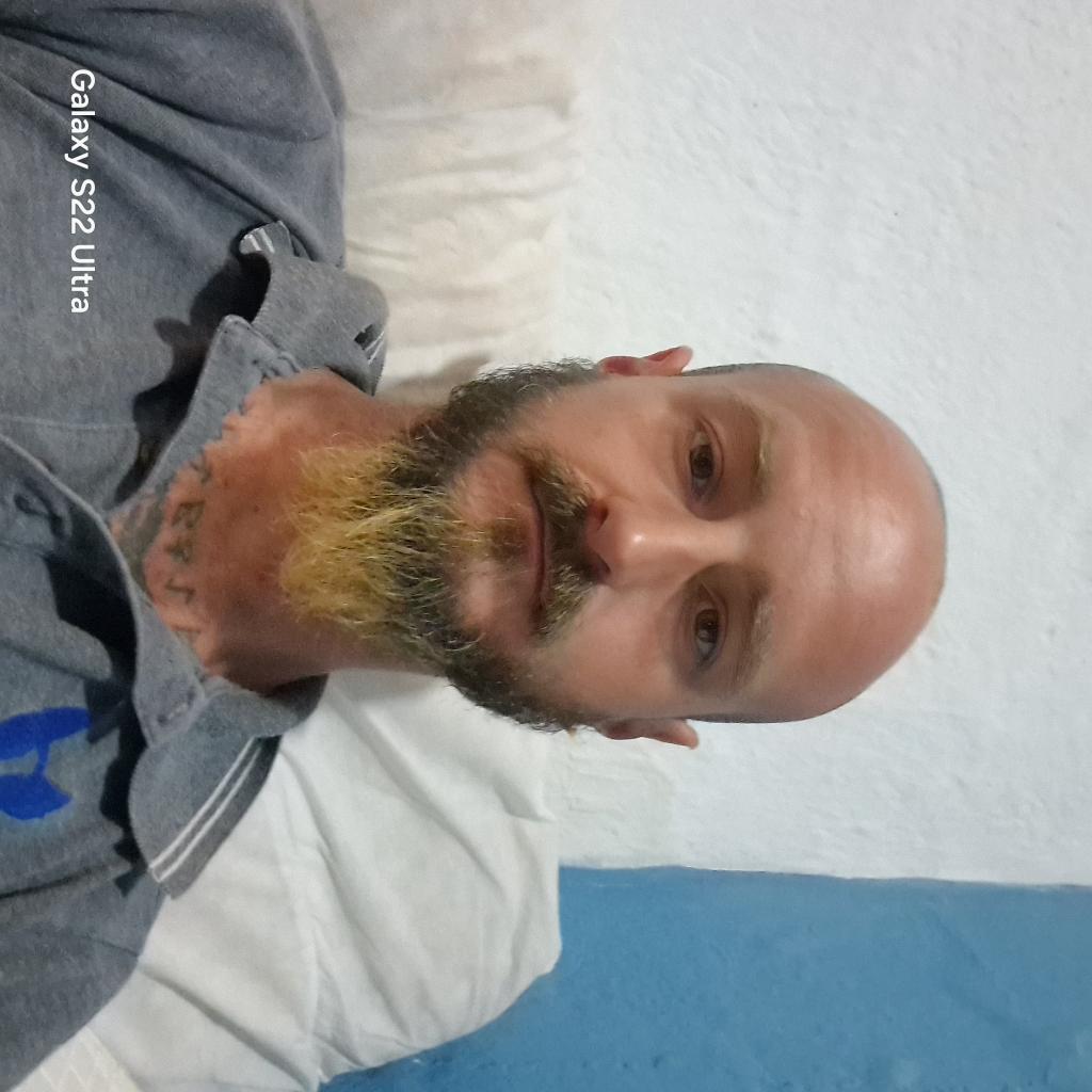 Chico busca chica en Las Palmas: 