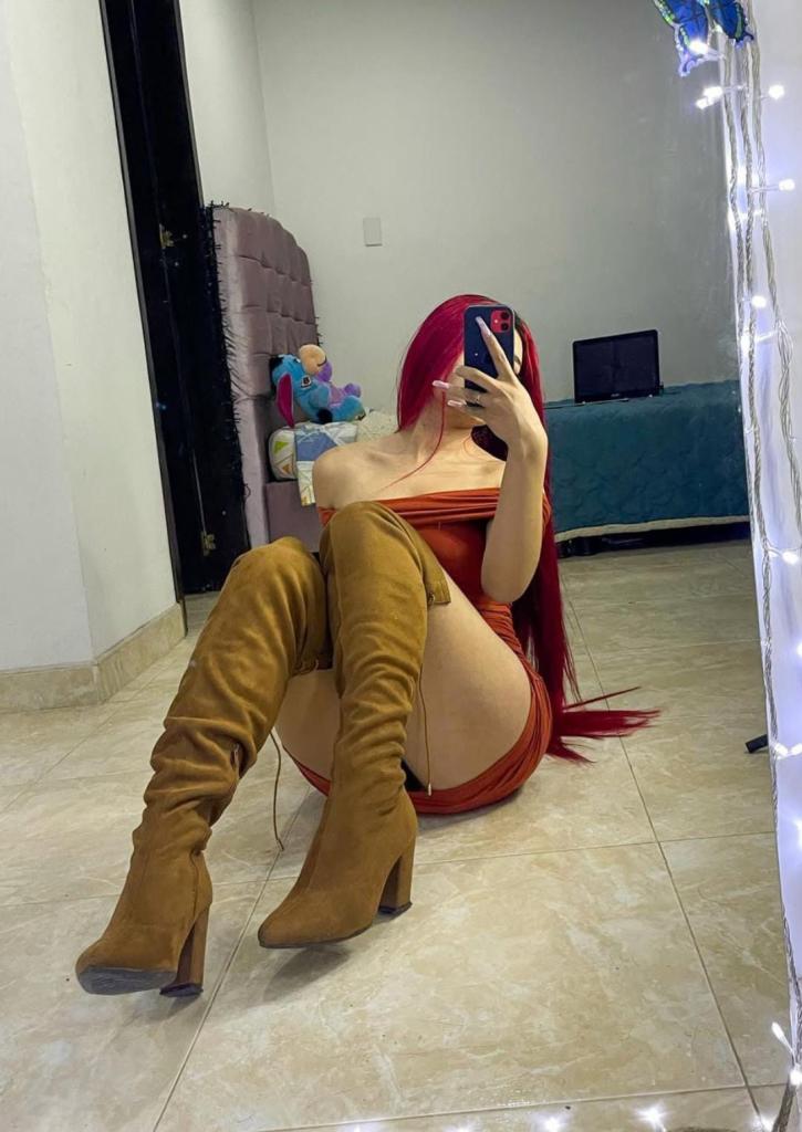 623721950: Chica busca chico en Murcia