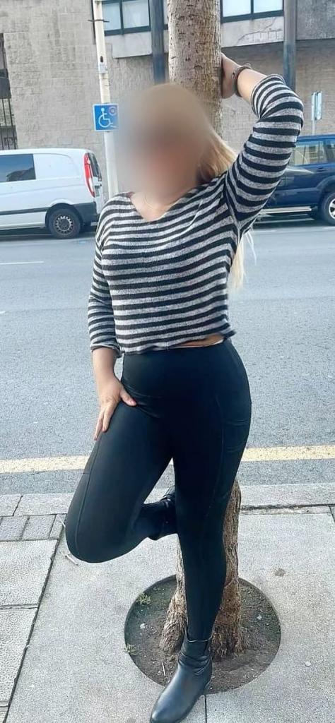 613391964: Chica busca chico en Cantabria