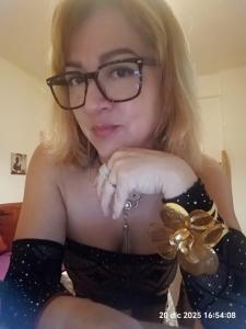 614295514: Chica busca chico en Pontevedra