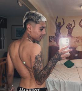 641092981: Chico busca chica en Barcelona