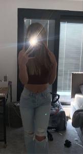 643138256: Chica busca chico en Valencia