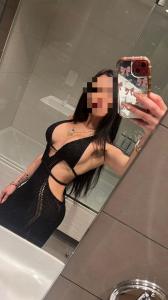602423870: Chica busca chico en Barcelona