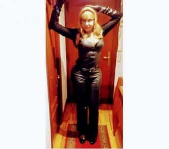 614465296: Transexual en Toledo