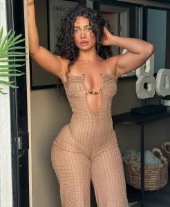 653245255: Chica busca chico en Guipúzcoa