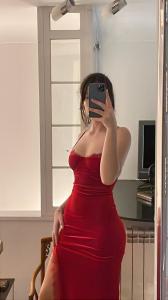 687117871: Chica busca chico en Málaga