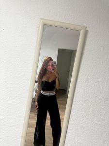 618944126: Chica busca chico en Navarra