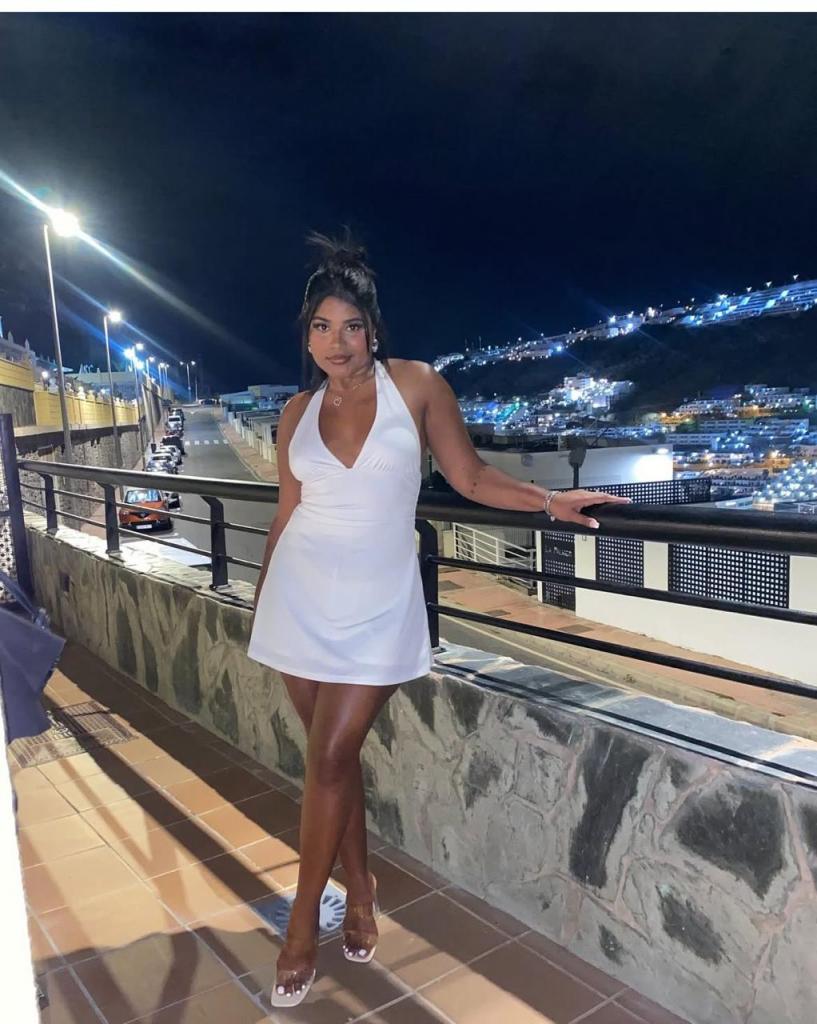 Chica busca chico en Sevilla: 