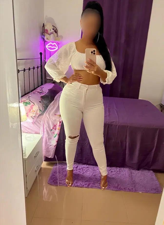 631188454: Chica busca chico en Toledo