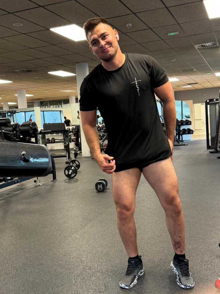 Chico busca chica en Málaga: 