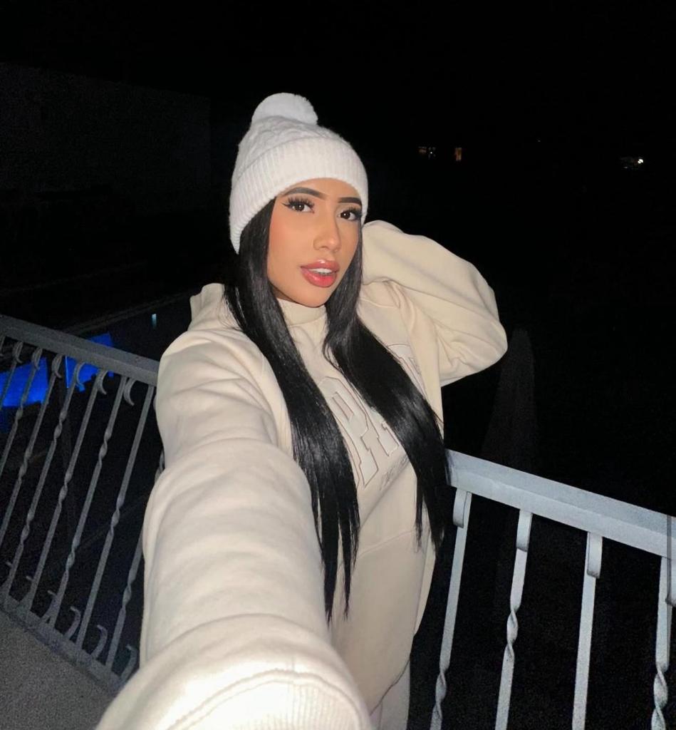 Chica busca chico en Alicante: 