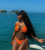 617244090: Chica busca chico en Gerona