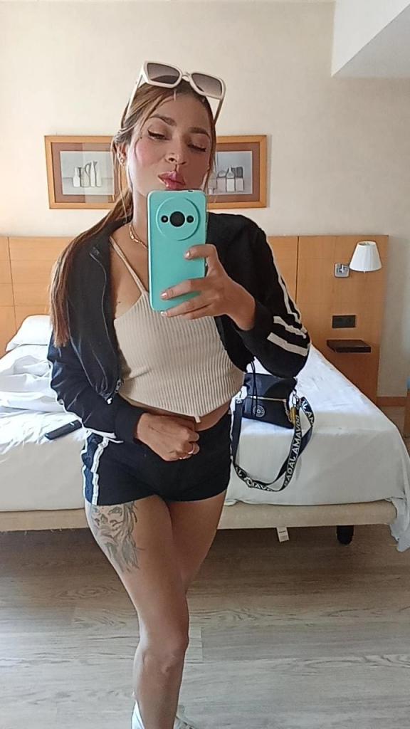 614181687: Chica busca chico en Murcia