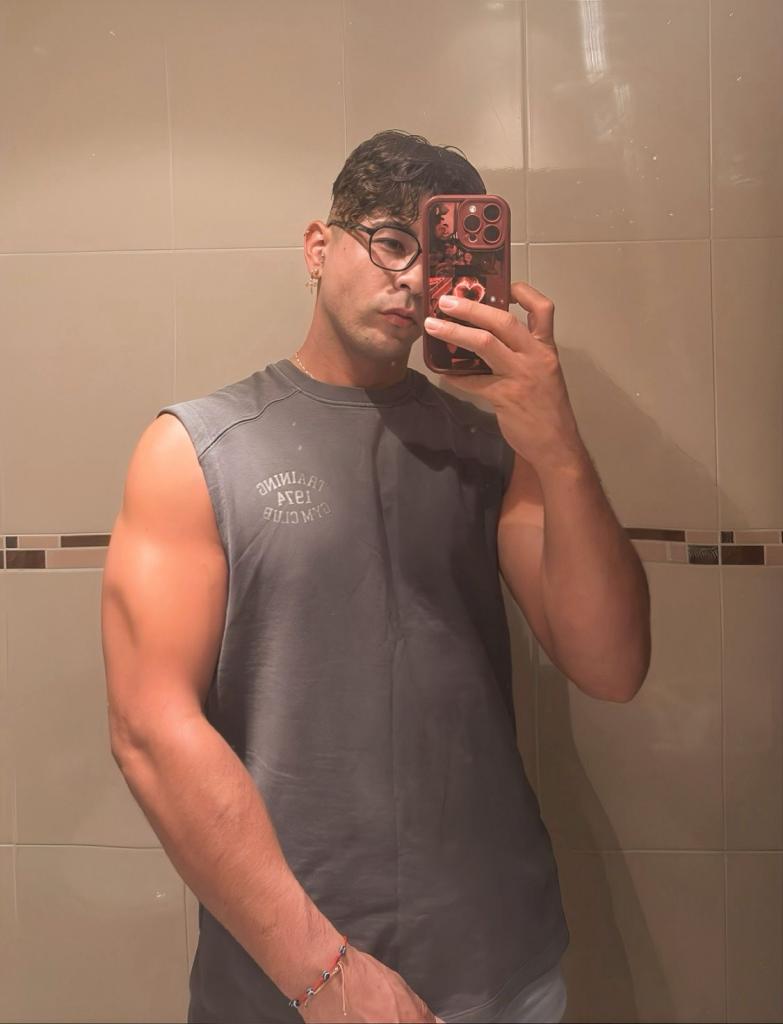 624492415: Chico busca chica en Madrid