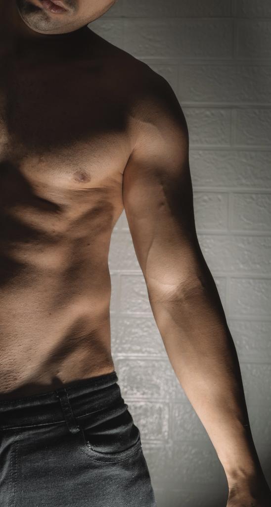 647670709: Chico busca chica en Ibiza