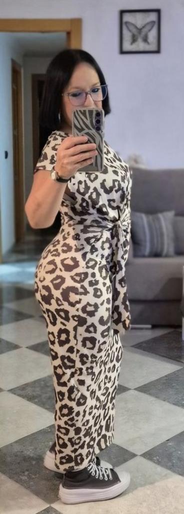 679502043: Chica busca chico en Málaga