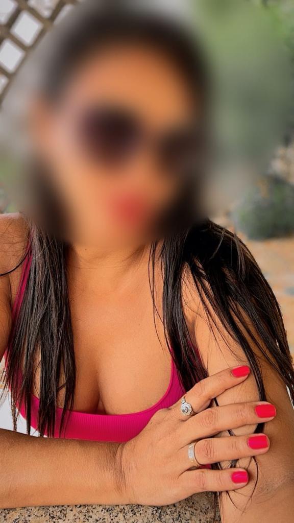 745055559: Chica busca chico en Córdoba