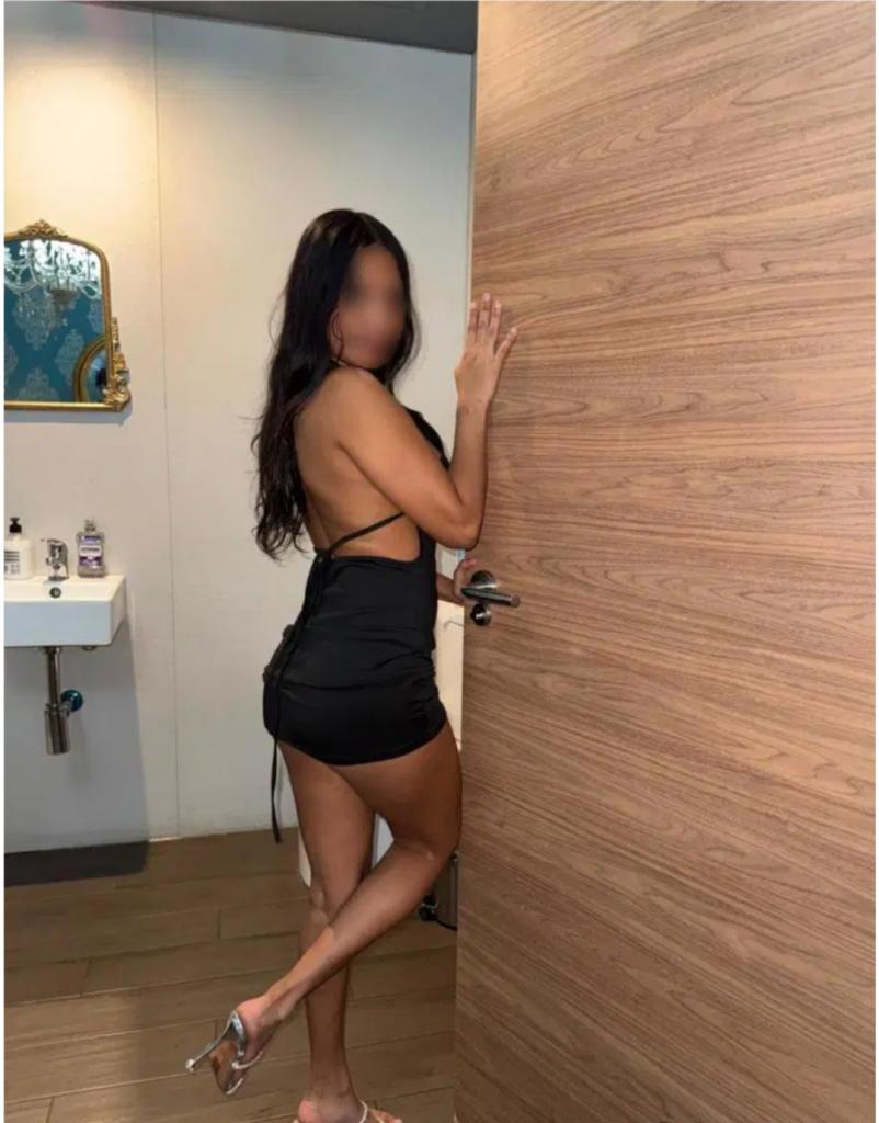 Chica busca chico en Huesca: 