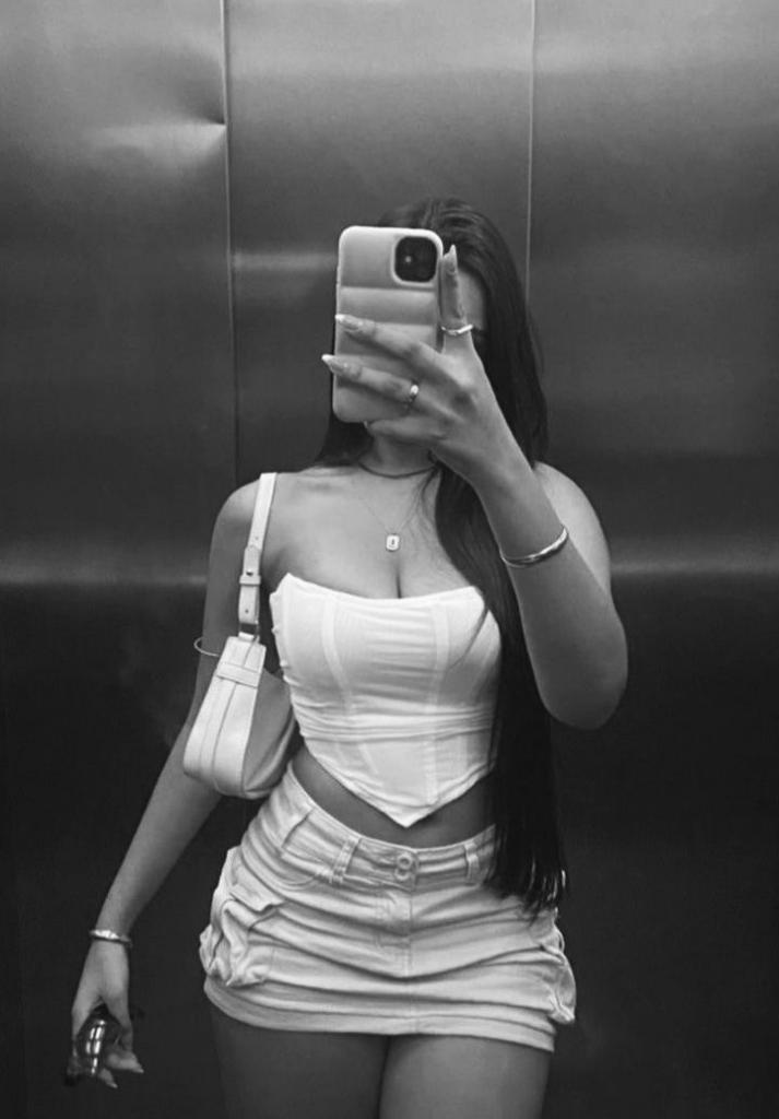Chica busca chico en Tenerife: 