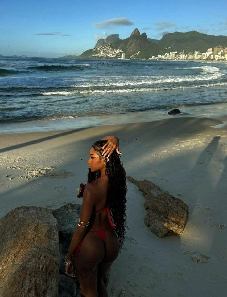 Chica busca chico en Tenerife: 