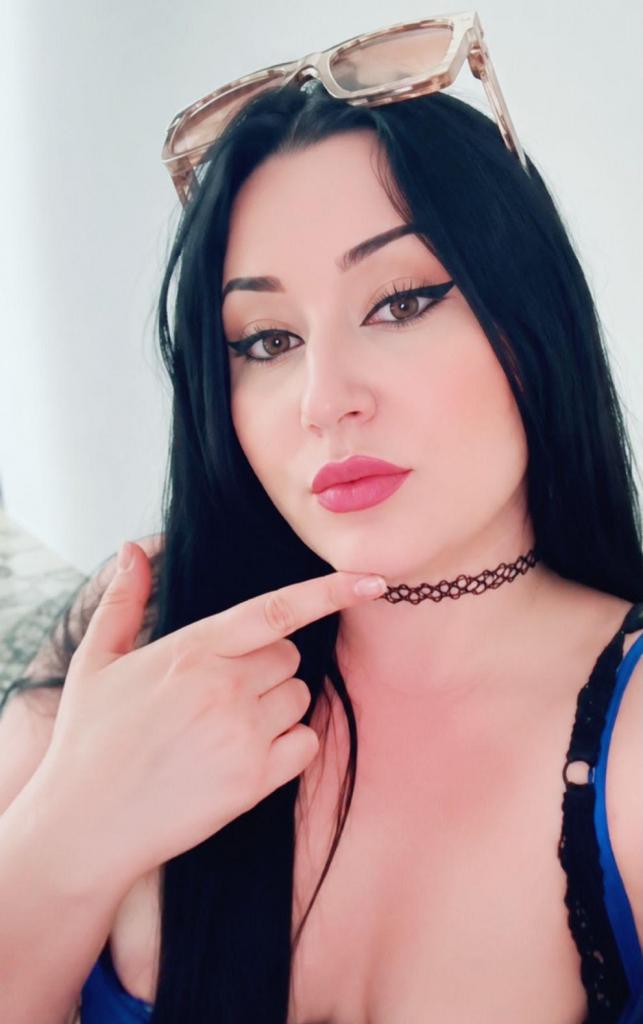 614606134: Chica busca chico en Murcia