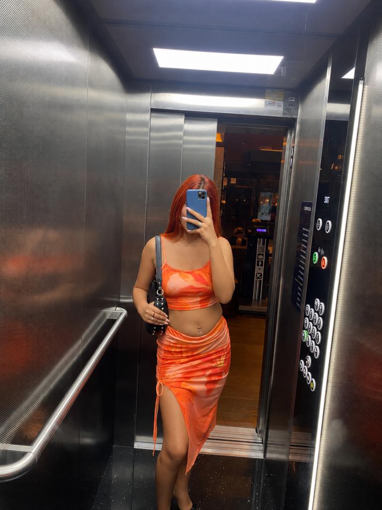 632740173: Chica busca chico en Málaga