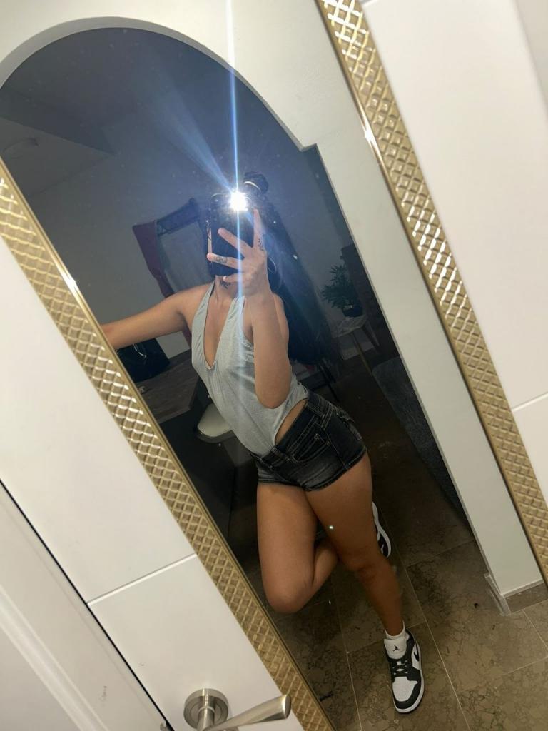 692246523: Chica busca chico en Granada
