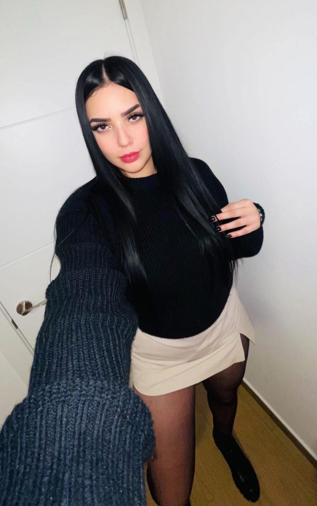 Chica busca chico en Sevilla: Chica busca chico
