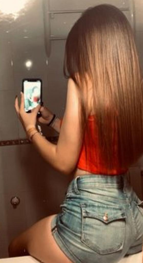 Chica busca chico en Pontevedra: 