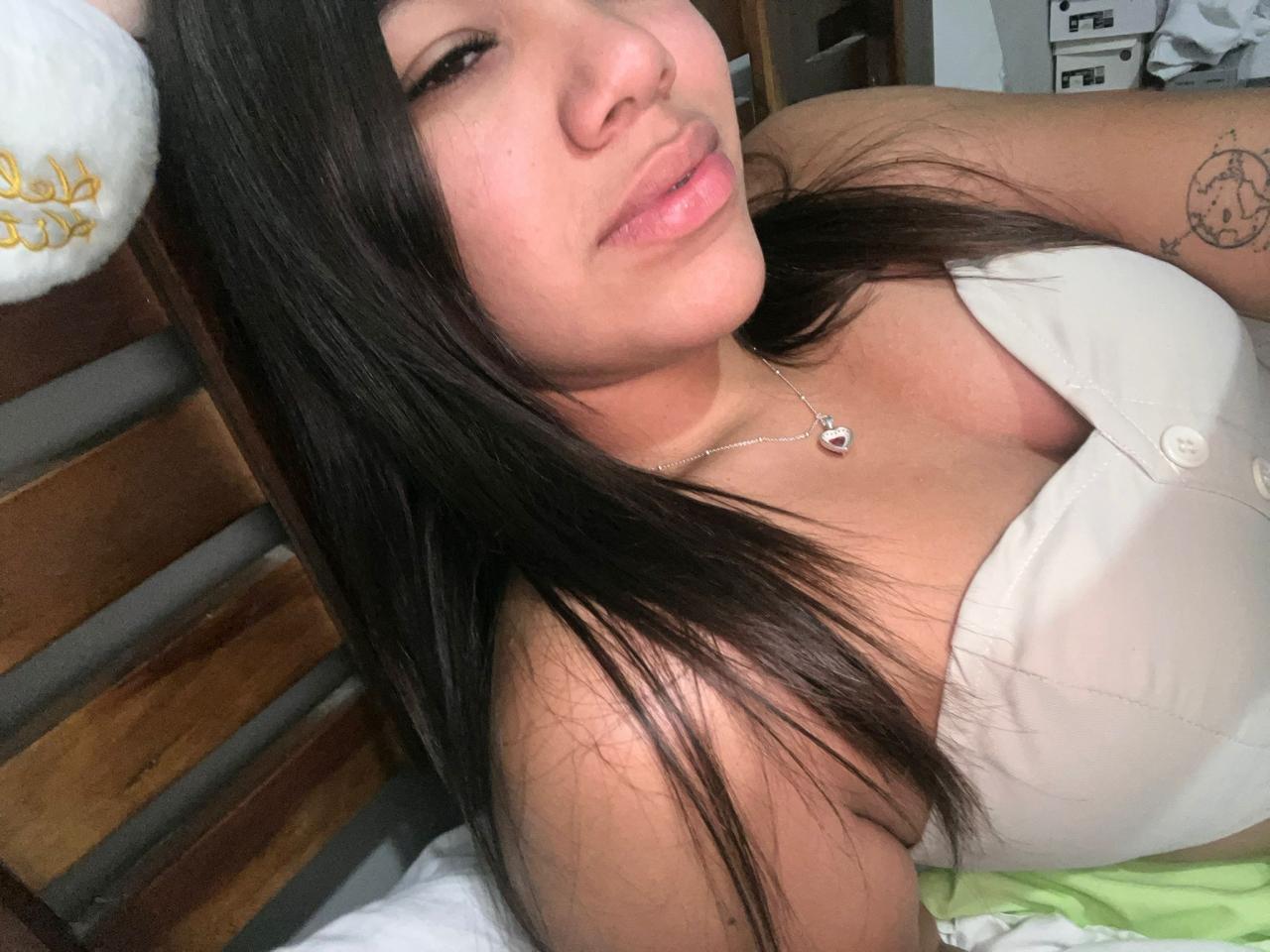 641395608: Chica busca chico en Málaga