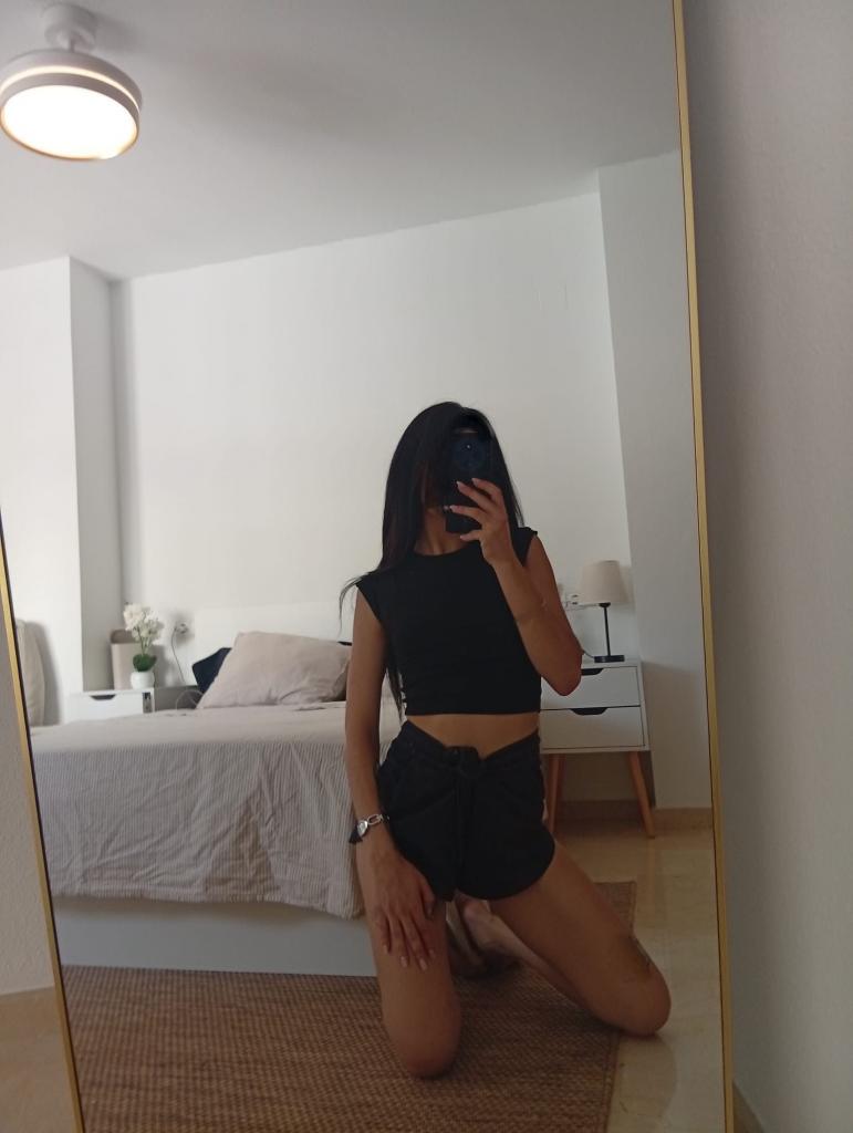 Chica busca chico en Alicante: 