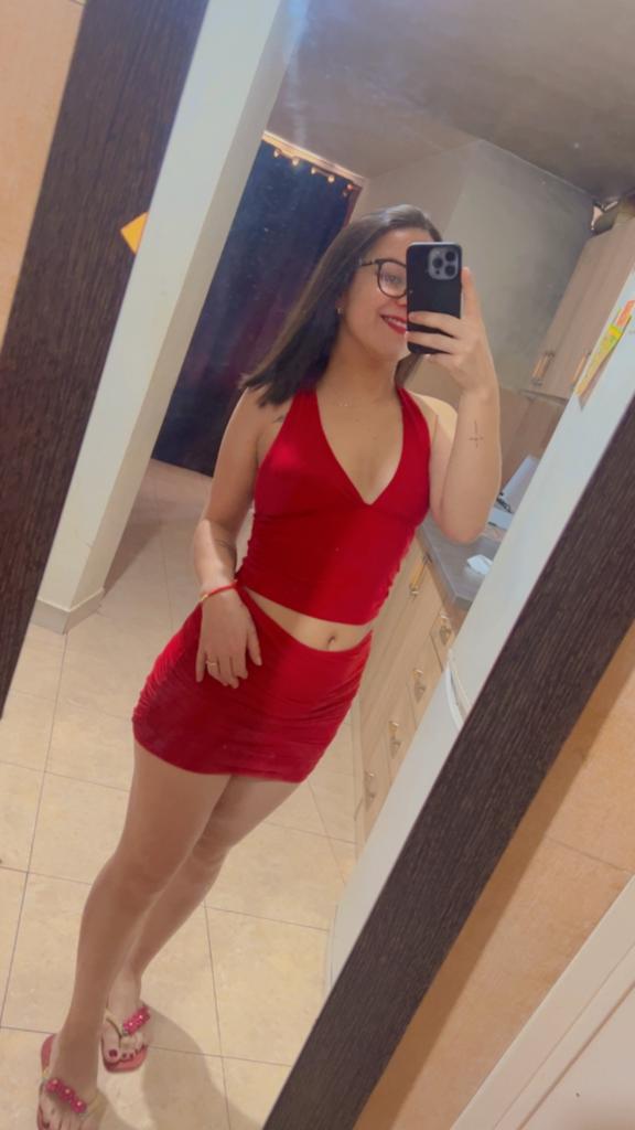 614592867: Chica busca chico en Murcia